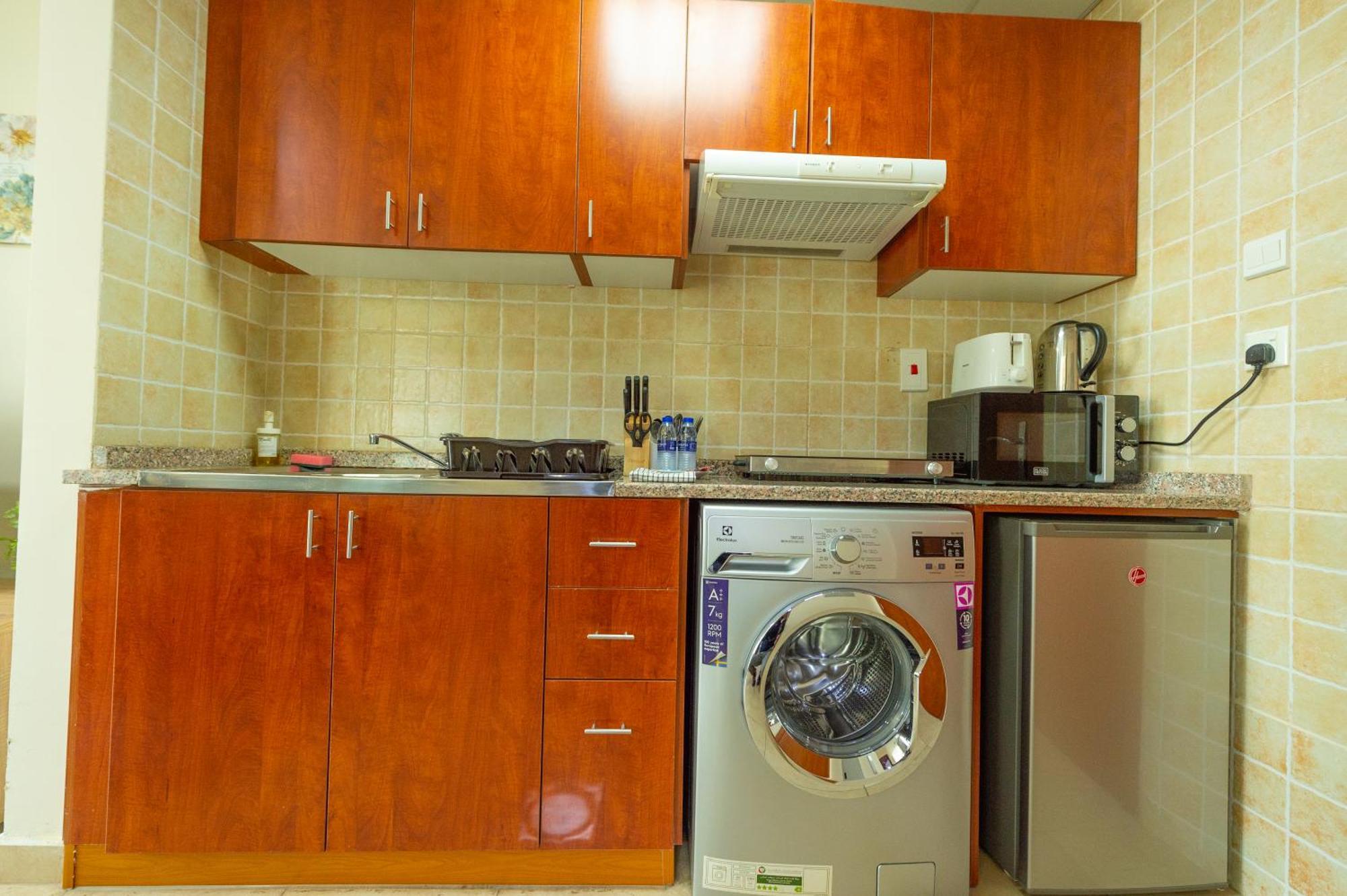 Luxury Escapes - Modern Budget Studio With Balcony In Jlt! Dubai Dış mekan fotoğraf